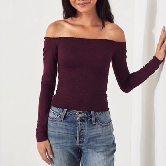 Y2K Hollister Ruffle Top! - Picture 1 of 5